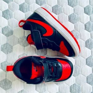 Toddler Nike Sneakers Red and Black